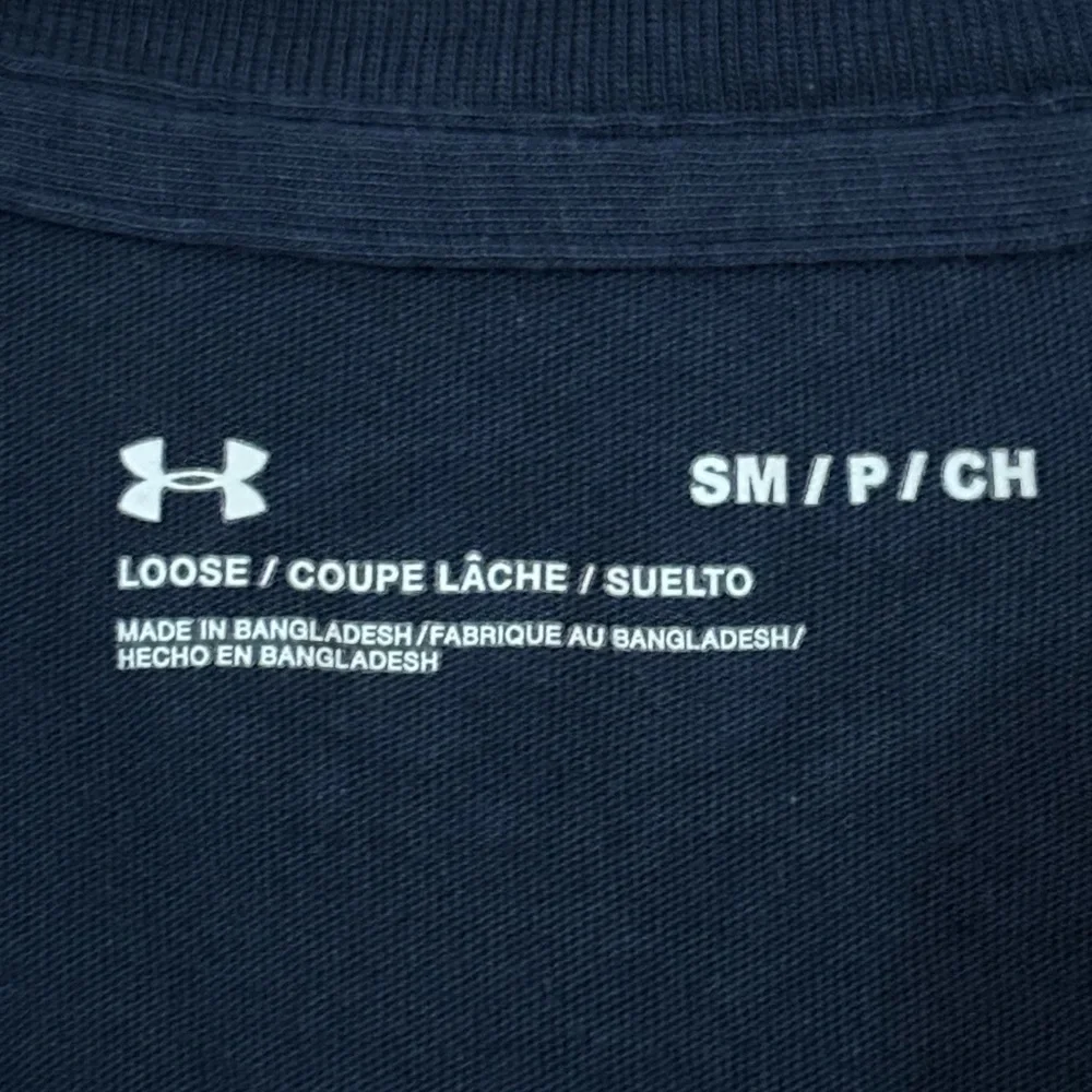 Men's Under Armour Heatgear Short Sleeve Tee in Navy | Small